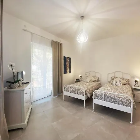 Comfortable Sea Holidays And Walks Moneglia