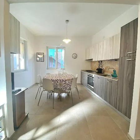 公寓 Comfortable Sea Holidays And Walks *