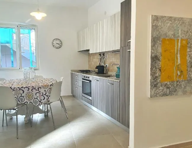 Apartman Comfortable Sea Holidays And Walks *