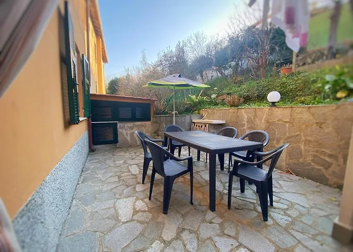 Comfortable Sea Holidays And Walks Apartman Moneglia